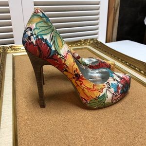 5” Jessica Simpson Floral Heels / Pumps